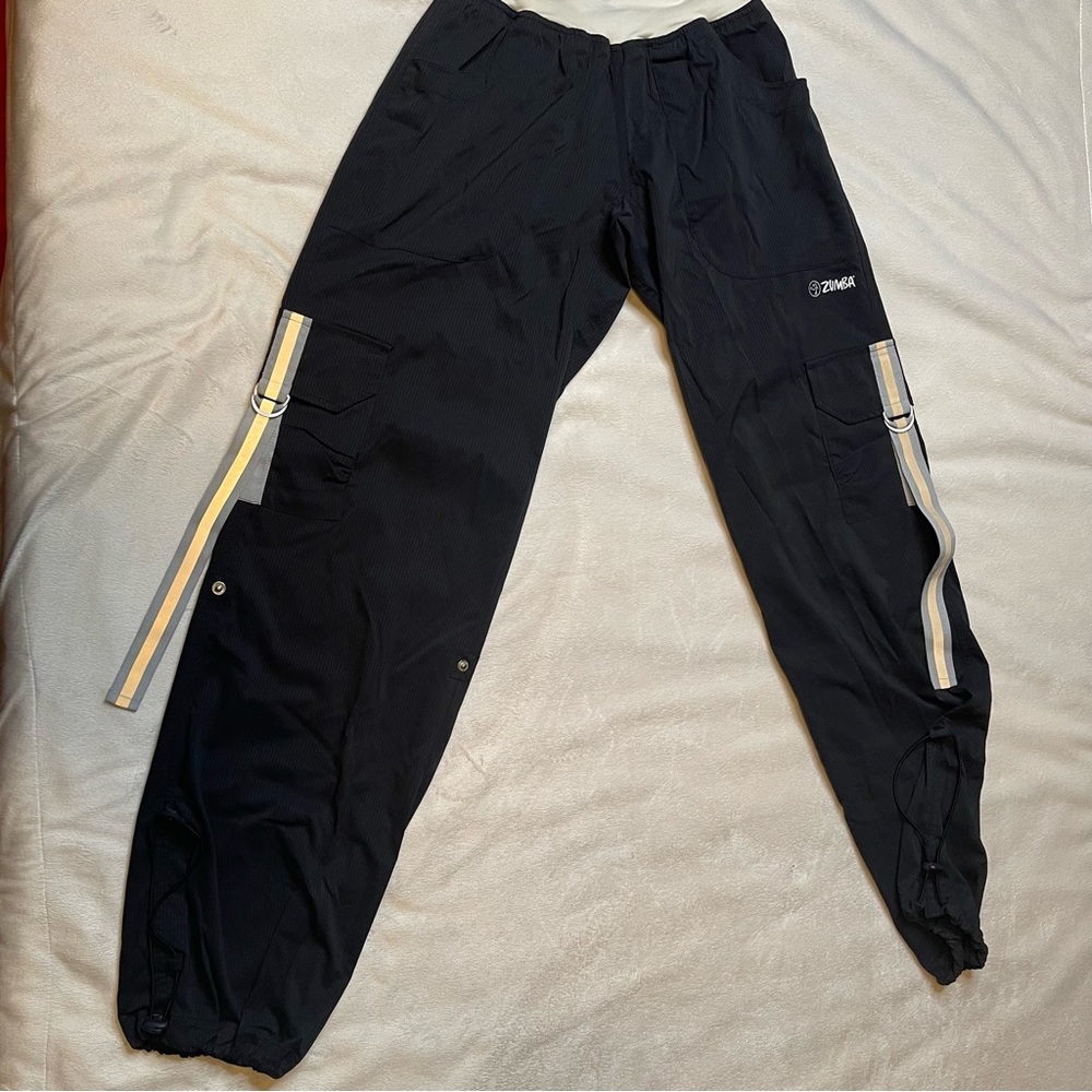 Zumba Craveworthy Cargo Pants, Womens XS, Sew Black